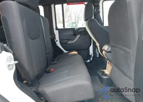 2016 Jeep Wrangler Unlimited Black Bear z USA, uszkodzony, nr VIN 1C4BJWDGXGL185912